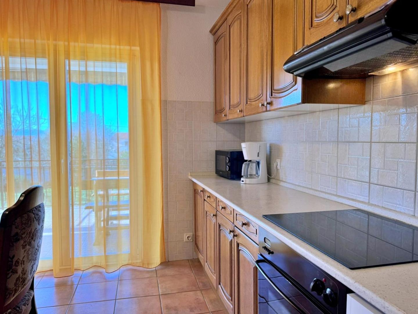 Apartments Pavle Malinska Exterior photo