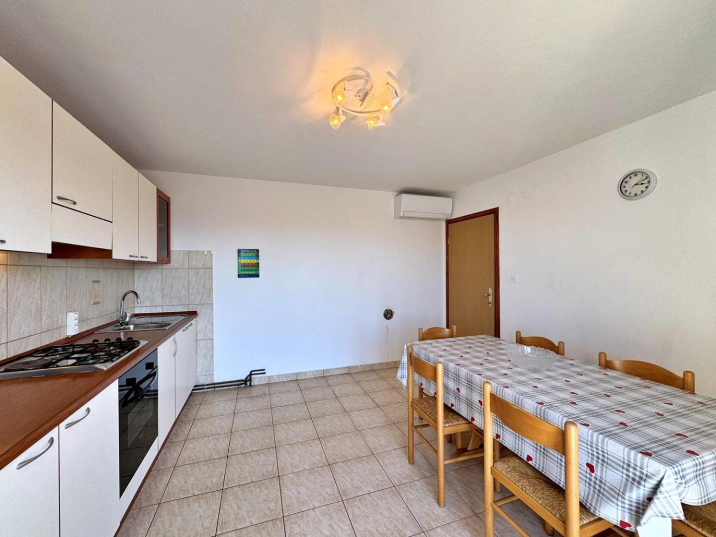 Apartments Pavle Malinska Exterior photo